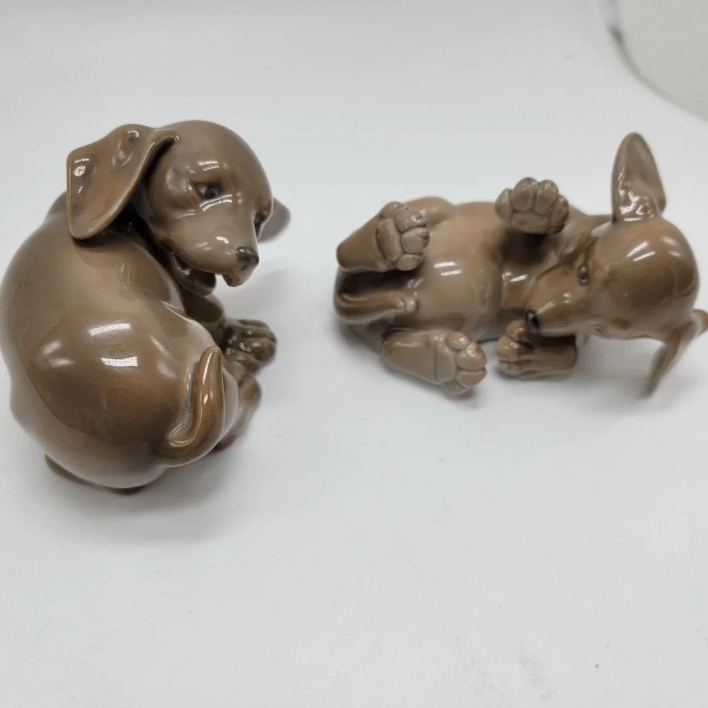 Royal Copenhagen 1407 / 1408 Dachshund Puppy Dogs Figurines Set Porcelain No Box